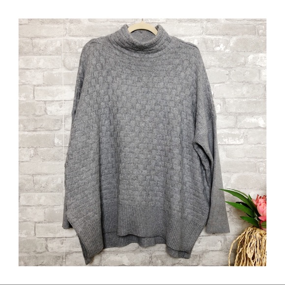 VINCE CAMUTO | Gray Mock Neck Sweater Large - Picture 1 of 14